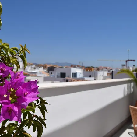 Casa Vega, A Un Minuto De La Playa, Parking Included * Estepona
