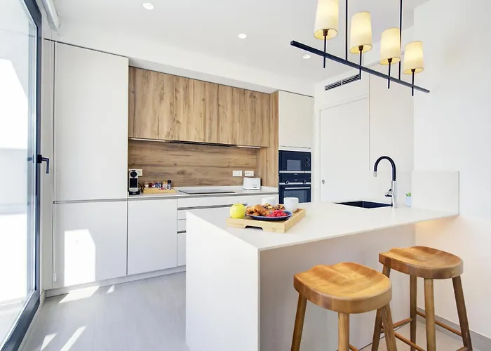 Апартаменти Casa Vega, A Un Minuto De La Playa, Parking Included Естепона