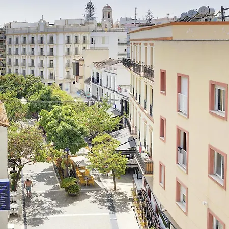 Casa Vega, A Un Minuto De La Playa, Parking Included * Estepona
