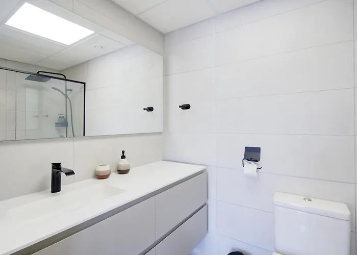 Appartement Casa Vega, A Un Minuto De La Playa, Parking Included Estepona